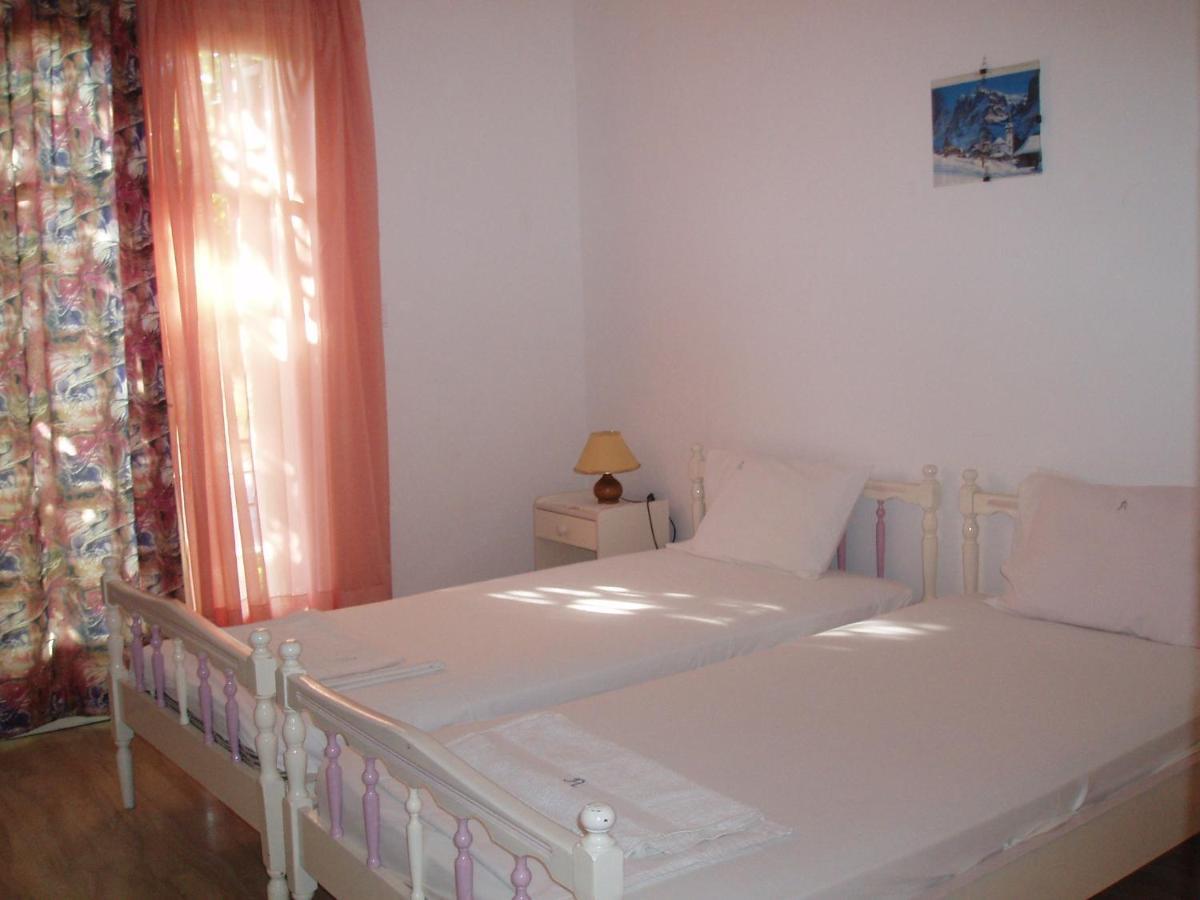 Angelik Ipsos No1 Apartment Exterior photo